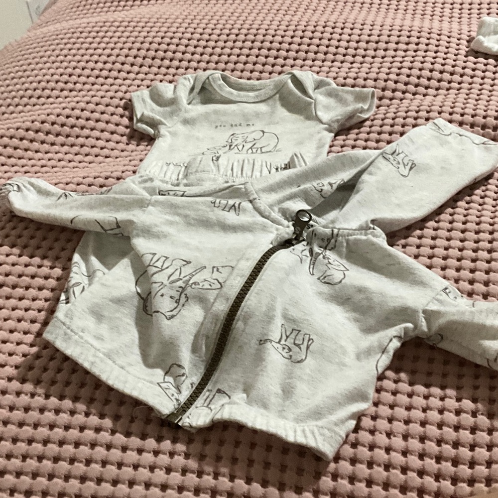 Newborn Gray Elephant Print Baby set. Onesie,pants and jacket